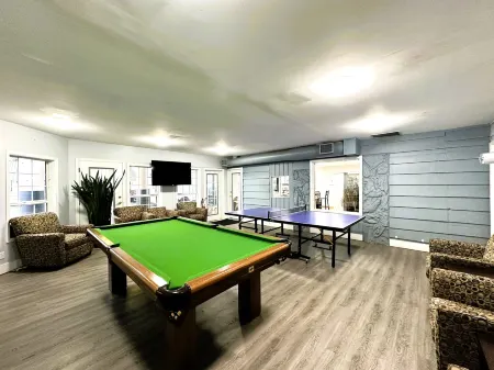 Okanagan Seasons Resort Отели рядом с достопримечательностью «The University of British Columbia - Okanagan Campus»