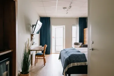 Badholmen Restaurang & Hotell Hotels near Oskarshamns Stadsbibliotek