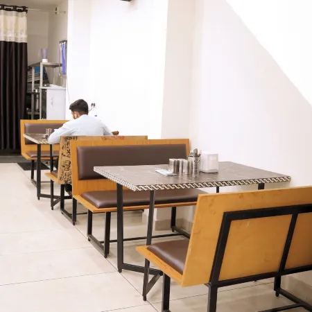 Atithi Hotel and Dhaba Hotéis em Panipat