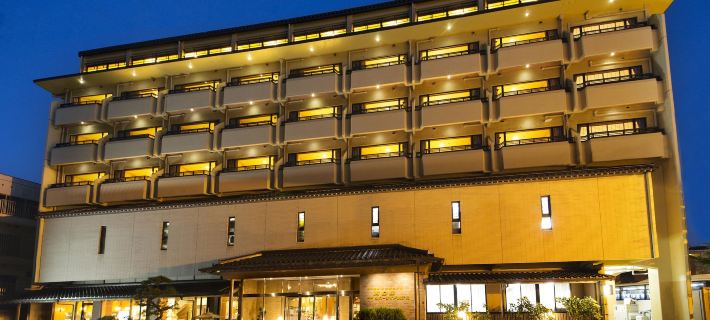 Kawaguchiya Kinosaki Riverside Hotel Hotels in Toyooka