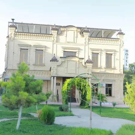 Boulevard Palace Hotel