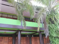 Phuendernthang Resort Hotel a Chaiya