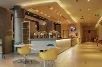 MD7 Hotel Cirebon - sarapan