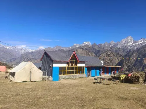 Grand Auli Camp فنادق في جوشيماث