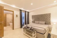 A Spacious & Modern Apart by the Sea - Happy Rentals