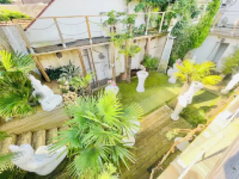 託裏佛神海灘