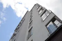 Mosilor Apartments Hotels near Magazinul Universal Dragonul Roșu