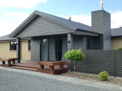 Glencairn Beauty Hotels near Lord of the Rings Twizel Tour