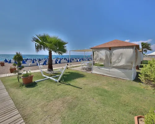 Awen Lara Hotel بالقرب من الفندق Photos