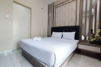 Comfortable and Modern 1Br Without Living Room at Amartha View Apartment - 3 stelle
