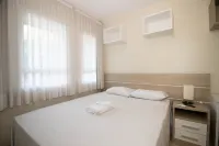 360 Hotel The Sun by Ozped Hotel di Sao Sebastiao