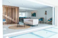 Silveira Bay Lounge Retreat