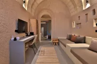 Simurg Cave House