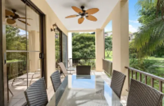 3Bd Beauty in Coco - Have Coffee or Meals Overlooking Pool