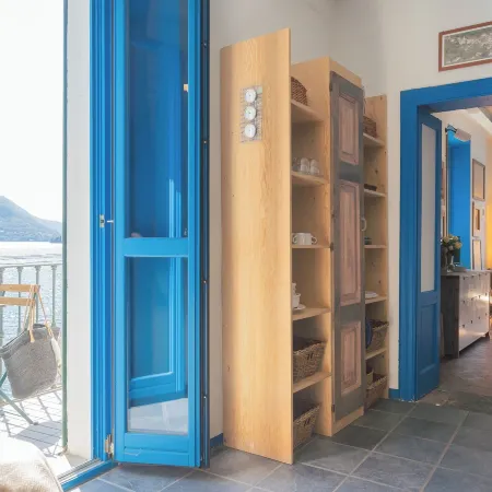 Deriva Apartment on Careno's Beach by Rent All Como