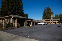 Sterling Inn Hotel in zona Santa Clara Station