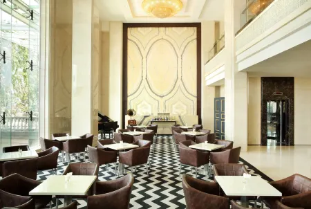 Four Points by Sheraton Medan Отели в г. Sei Sikambing D