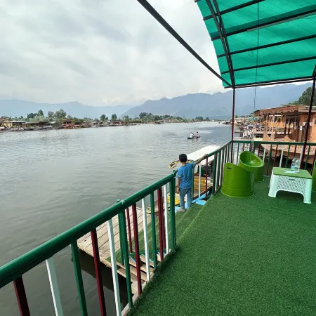 The Heritage Safina Group of Houseboats