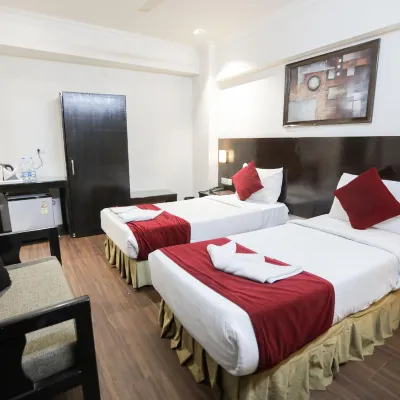 Anr Hotels Отели рядом с достопримечательностью «Исторический музей Residency»