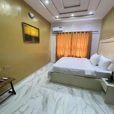 Prime Hotel and Suites