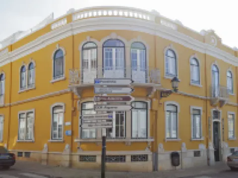 バイシャ テラス ホステル ファロのホテル