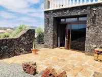 Casita Bellavista with Great Views in Mozaga - Bungalows