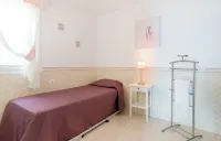 Villa Buraux Hotels in Roses