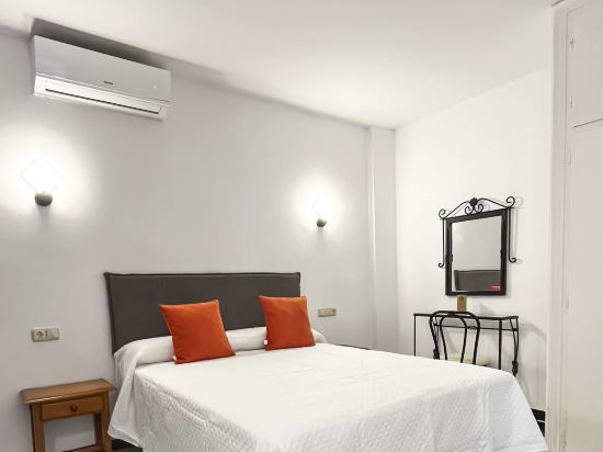 Micaela Charming Hostal