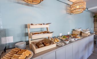 Plett Quarter Hotel - Lion Roars Hotels & Lodges