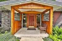 The Birch Ridge: Family Room #6 - Queen/Bunkbed Suite in Killington, Vermont 1 Bedroom Hotel Room