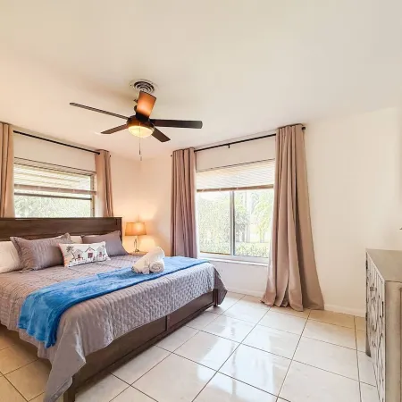 Waterfront Florida Vibes and Views - King Bed