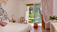 La Tramontane Hotels in Saintes-Maries-de-la-Mer