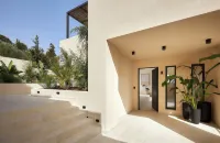The Nook - Luxury Living at the Edge of Tranquility