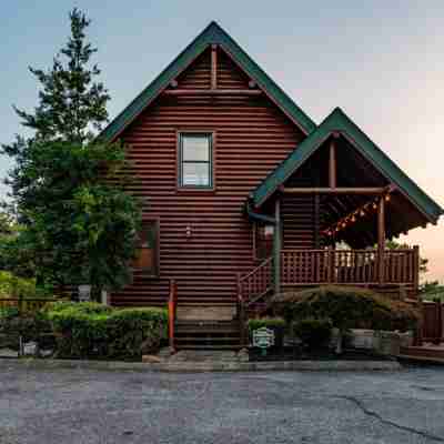 Smoky Haven Retreat by Beyond Expectations Hotel Exterior