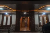 Casa De Leren Hotels in Wirobrajan