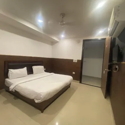Hotel Golden Plam Tilak Nagar Market Hotel in zona Delhi Ovest