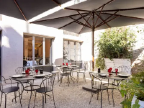 Carmel 1643 Hotels in Arbois