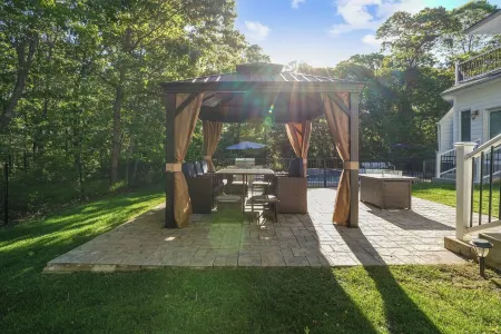 Heated Pool + Hot Tub - Luxe 7Br Villa