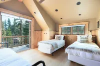 Hunter by AvantStay Riverfront Cabin w Prvt Cottage 5Mins from Palisades