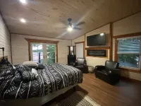 Spacious Lakefront Cabin Sleeps up to 14.