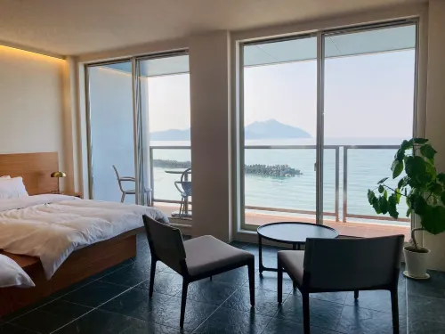 WakasaSurfHotel ILMARE فنادق في تاكاهاما