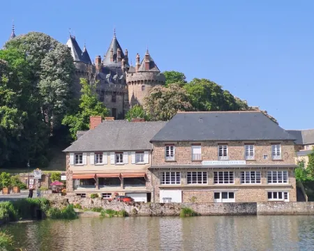 Chambre d'hôtes le lac Hotels in Cherrueix