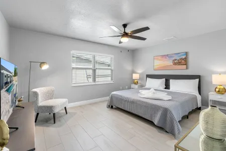 Paradise Pool & Golf retreat in the heart of Tampa, Florida! Отели в г. Ситрэс-Парк