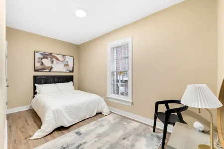 Charming 2-bedroom house in Downtown Fort Wayne