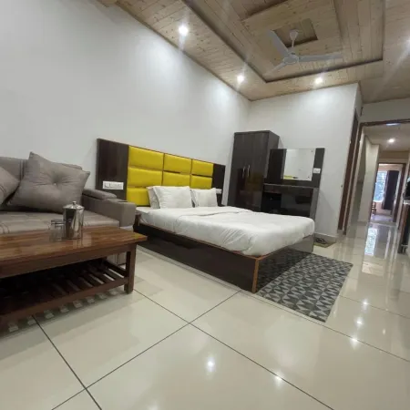 Hotel Dalhousie Hills
