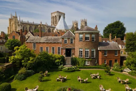 Grays Court Hotel