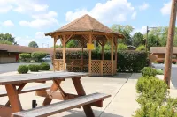 Bed Ford Inn Hotels in Luna Pier