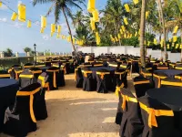 Beach Front by Kay Jay Hôtels à : Bopitiya