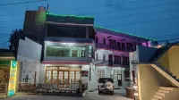 Alpha Hotel & Restaurant