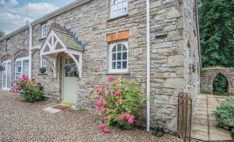 The Stables - 2 Bedroom Cottage - Princes Gate